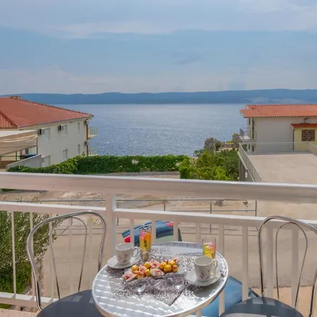 Zdravka * Lokva Rogoznica