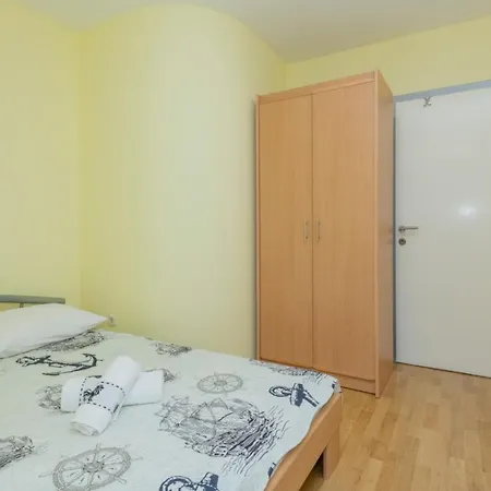 Zdravka Appartamento